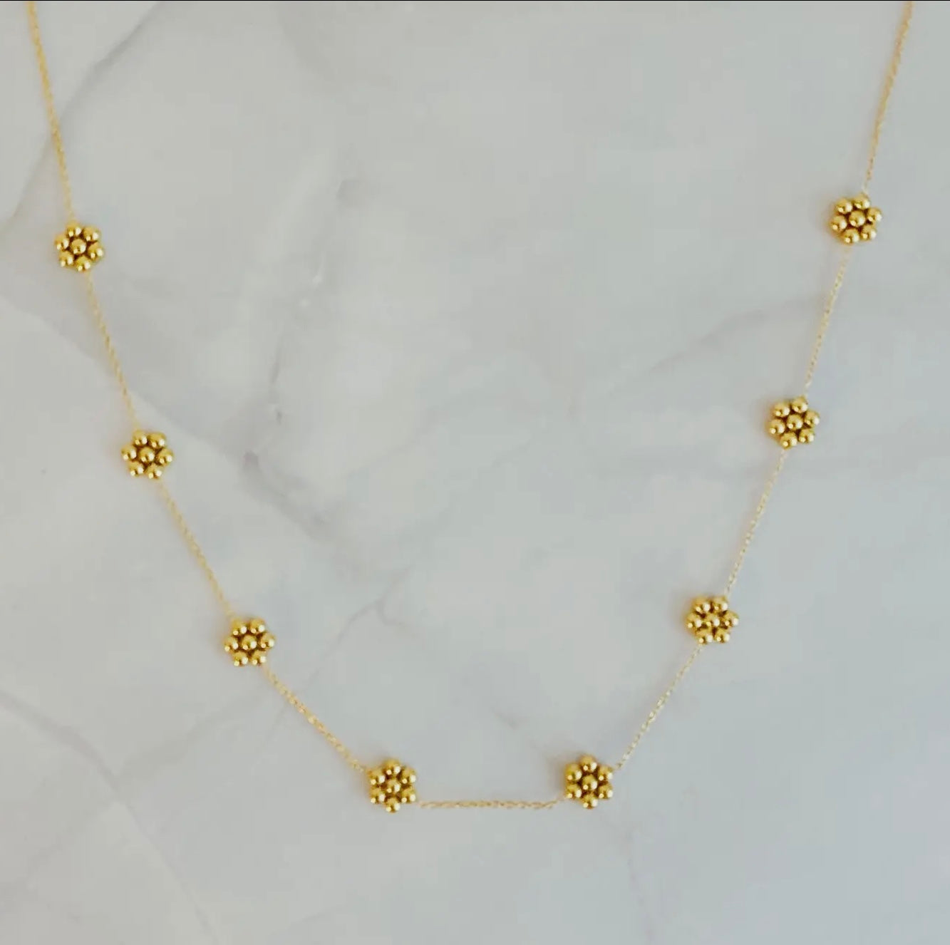 Dainty Golden Flower Necklace